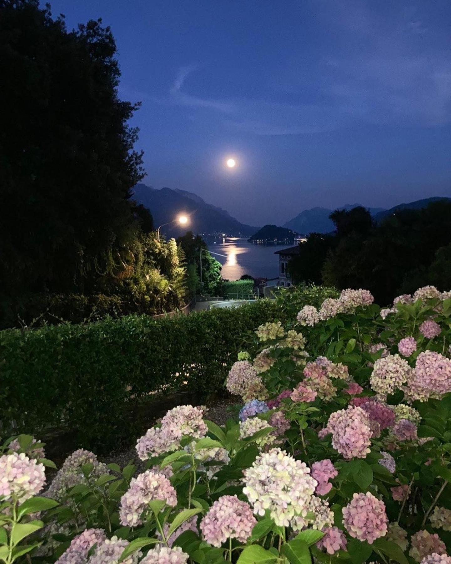 Hotel Loveno 梅纳焦 外观 照片